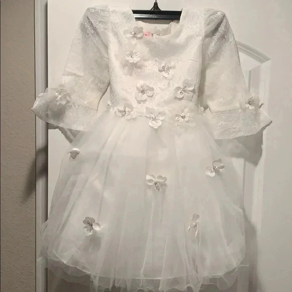 Girls White Lace and Tulle Dress 2T Formal